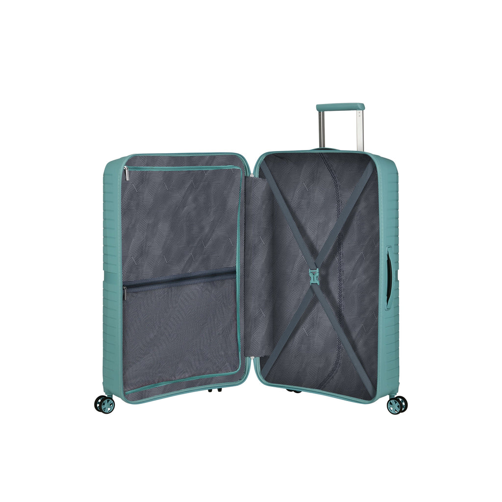 American Tourister Airconic 3 Piece Set in the color Dusty Turquoise.