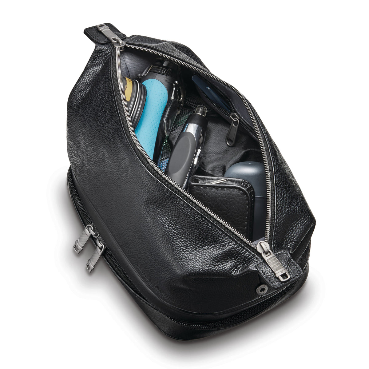 Samsonite Classic Leather Travel Kit in the color Black.