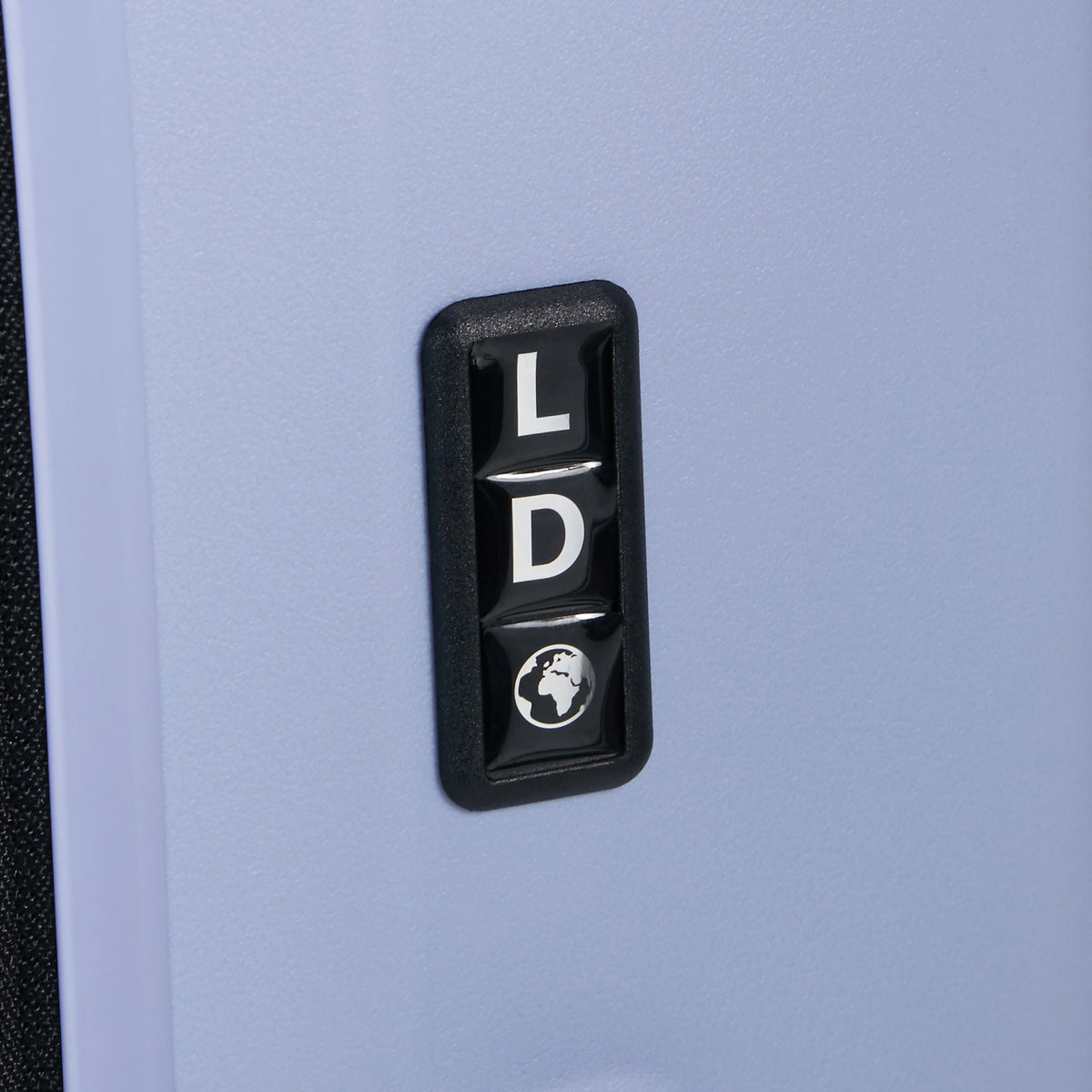 Samsonite RestackD Spinner Medium in the color Lavender.