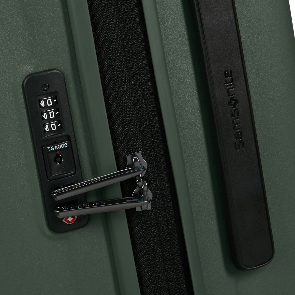 Samsonite RestackD Spinner Medium in the color Sage.