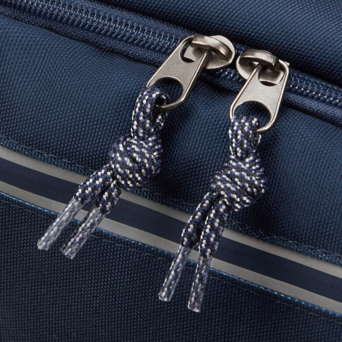 American Tourister BrightUp Sling Bag in the color Navy.