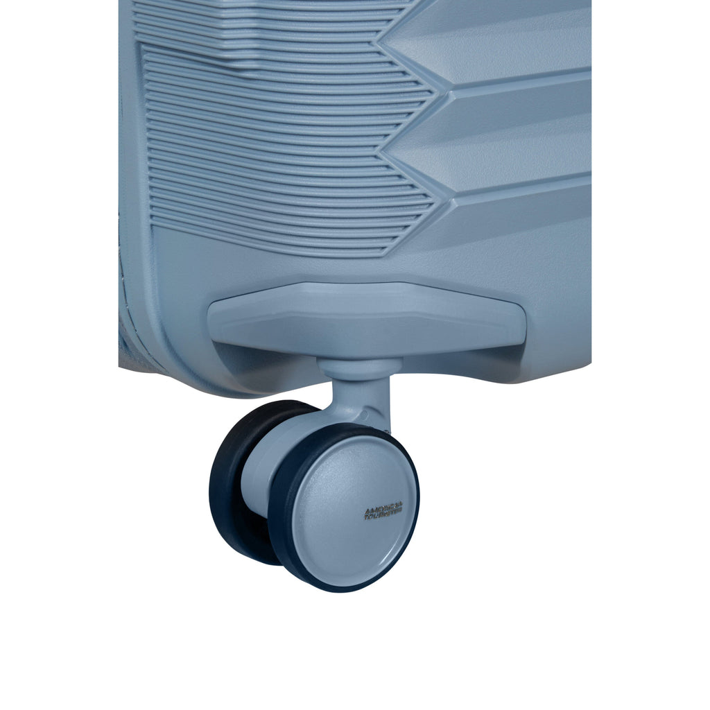 American Tourister FastForward Spinner Carry-On™ in the color Steel Blue.