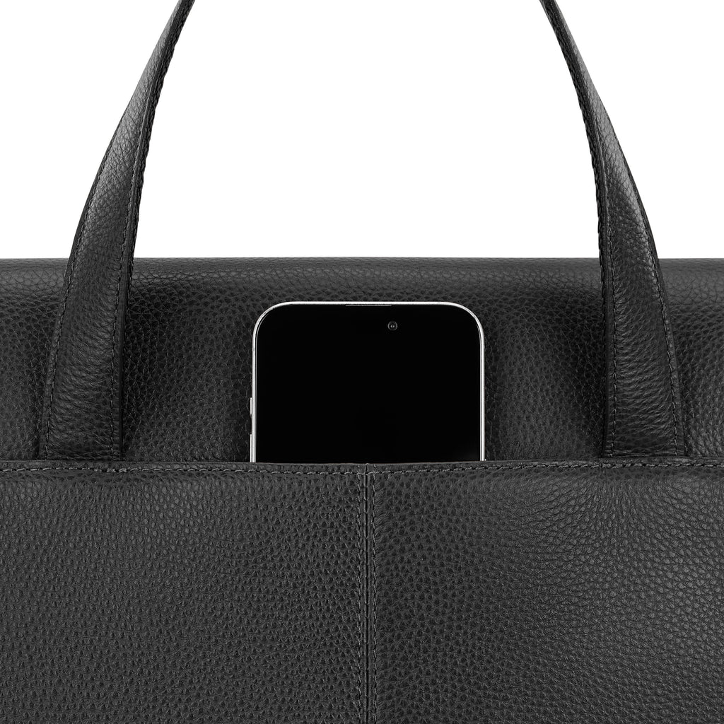 Samsonite Mobile Solution 2 Leather Convertible Brief in the color Black.