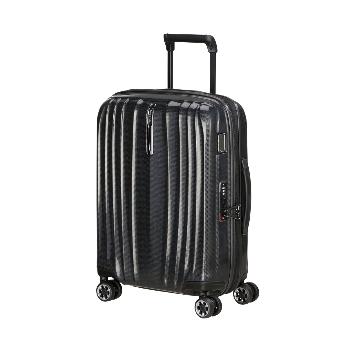 Samsonite Nexis Spinner Carry-On™ in the color Onyx Black.