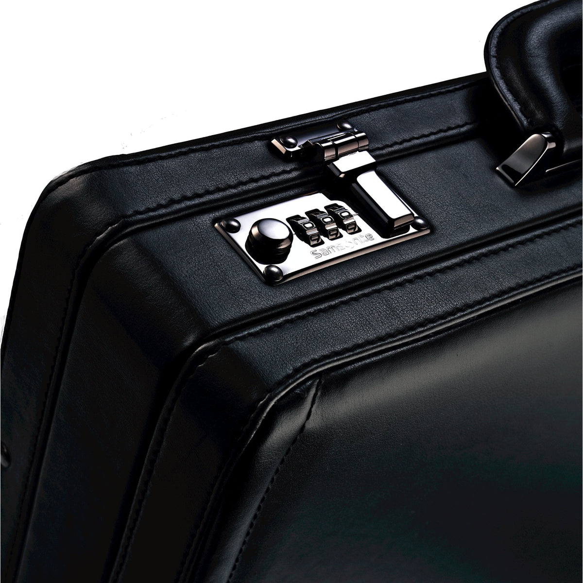 Samsonite Leather Attache in the color Black.