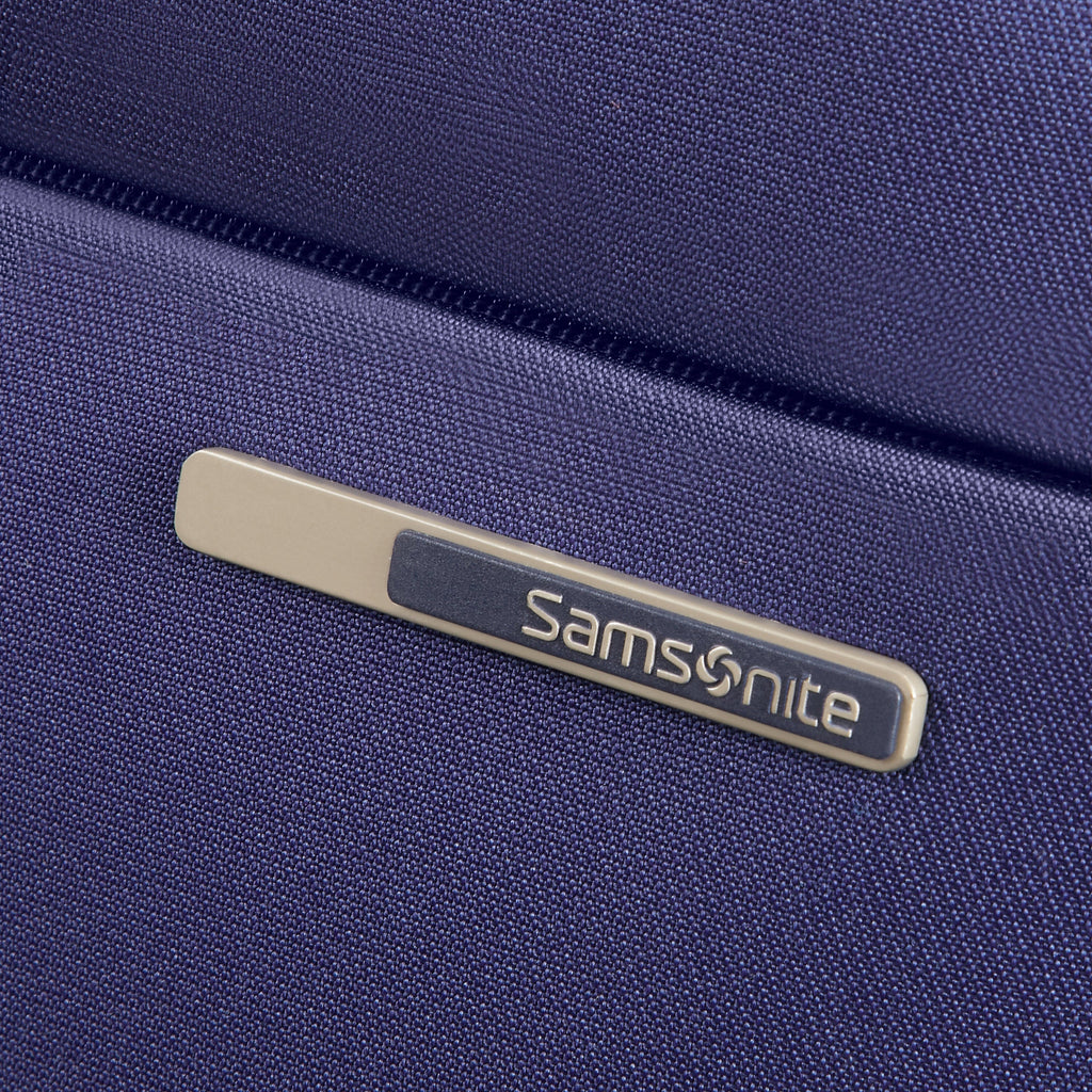 Samsonite Base Boost Spinner Large in the color Blue.