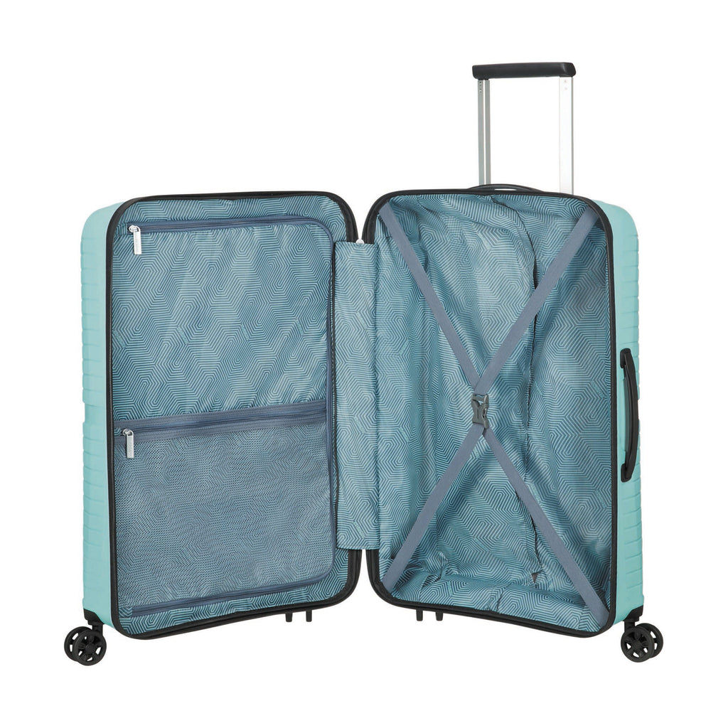 American Tourister Airconic 3 Piece Set in the color Purist Blue.