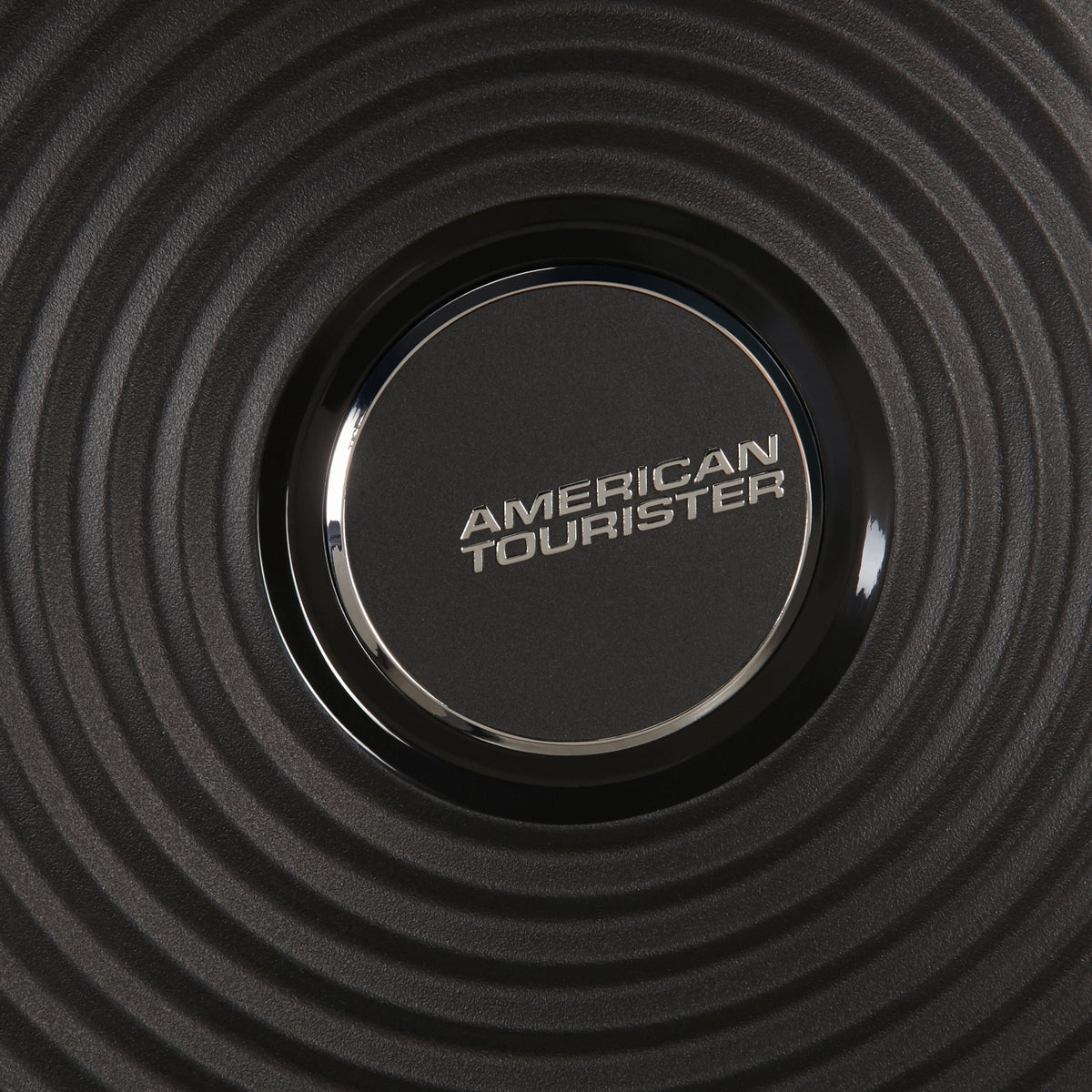 American Tourister Curio Spinner Carry-On™ in the color Bass Black.